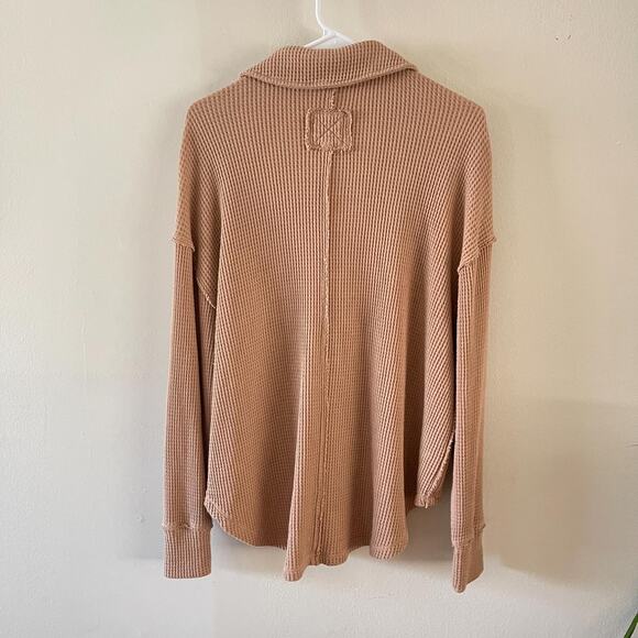 Aerie Waffle Knit Womens Small Tan Long Sleeve V-Neck Relaxed Fit Thermal Top - Picture 3 of 9